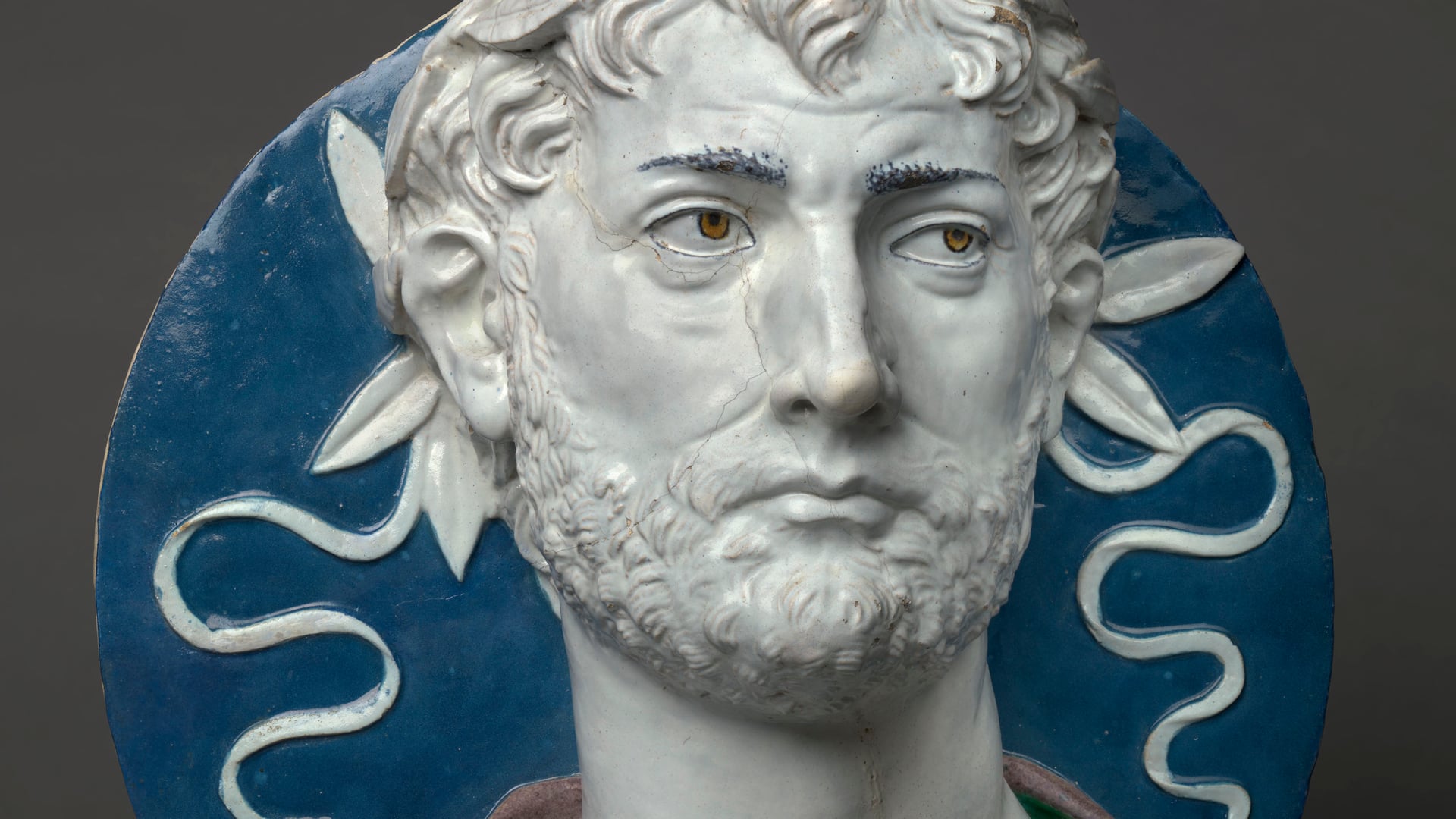 Medallion bust of a laureate